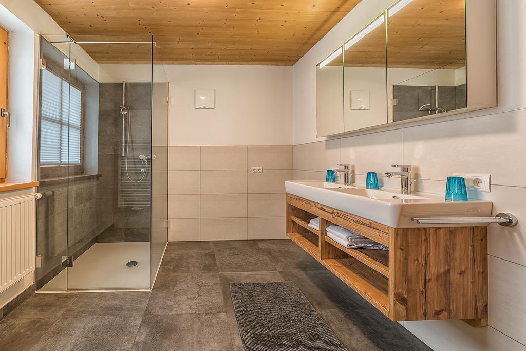 Sportchalet Zillertal 乌登斯 外观 照片